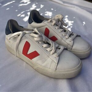 Veja Sneakers